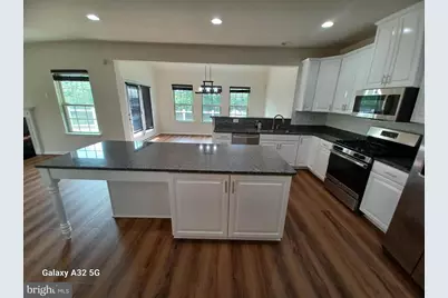8209 Heraldry Dr, Severn, MD 21144 - Photo 10