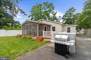 7009 Dover Ave, North Beach, MD 20714 - Photo 16