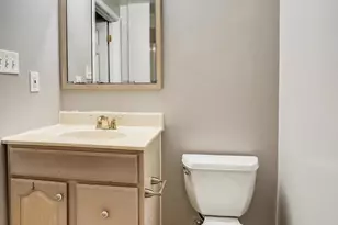 8151 Turn Loop Rd, Glen Burnie, MD 21061 - Photo 18