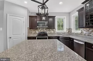 8269 Carinoso Way, Severn, MD 21144 - Photo 10