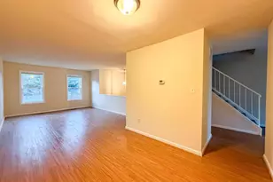 2407 Vineyard Ln, Crofton, MD 21114 - Photo 8
