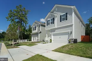 5718 Howard Dr, Glen Burnie, MD 21061 - Photo 2