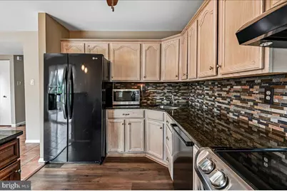 930 Passamaquody Harbour, Pasadena, MD 21122 - Photo 2