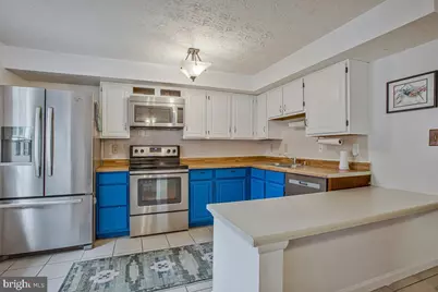 8061 Croydon Way, Pasadena, MD 21122 - Photo 12