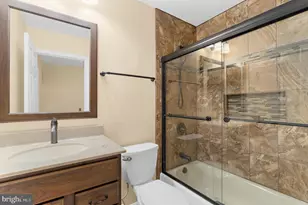 1737 Glebe Creek Way, Odenton, MD 21113 - Photo 28