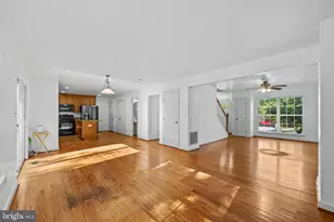 7309 Gardenia Ln, Glen Burnie, MD 21060 - Photo 10