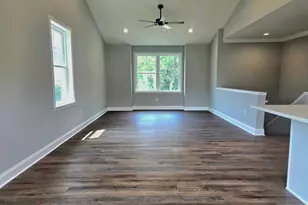 121 Bishop Ave, Baltimore, MD 21225 - Photo 8