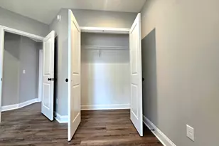 121 Bishop Ave, Baltimore, MD 21225 - Photo 14