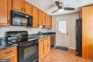 3512 Old Crown Dr, Pasadena, MD 21122 - Photo 10