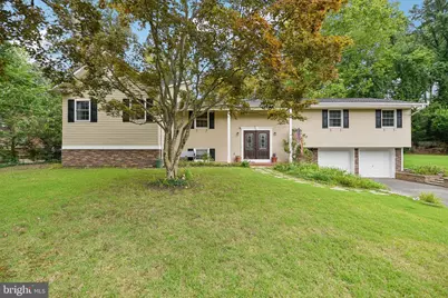 582 Richard Way, Severna Park, MD 21146 - Photo 2