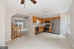 222 Foxmanor Ln, Glen Burnie, MD 21061 - Photo 2