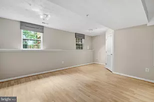 222 Foxmanor Ln, Glen Burnie, MD 21061 - Photo 22