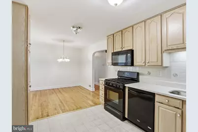 105 Juniper Circle, Linthicum Heights, MD 21090 - Photo 8