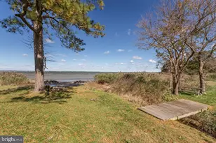 7039 Dover Ave, North Beach, MD 20714 - Photo 16