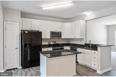 947 Chase Walk, Glen Burnie, MD 21060 - Photo 2