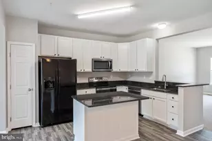 947 Chase Walk, Glen Burnie, MD 21060 - Photo 2