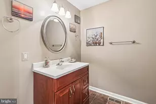 11 Windward Dr, Severna Park, MD 21146 - Photo 22