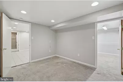 550 Sunset Knoll Road, Pasadena, MD 21122 - Photo 32