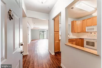 8605 Wandering Fox Trail #105, Odenton, MD 21113 - Photo 4