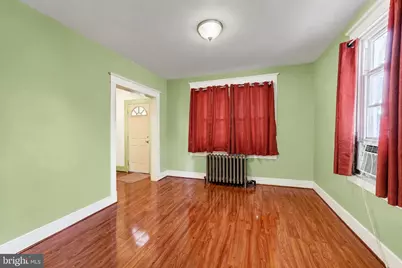 109 W Hilltop Road, Baltimore, MD 21225 - Photo 8