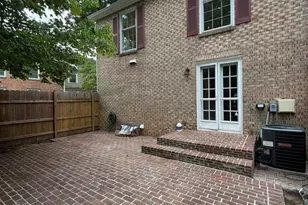 1717 Dana St, Crofton, MD 21114 - Photo 2
