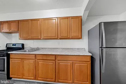 418 Rogers Avenue, Glen Burnie, MD 21060 - Photo 4