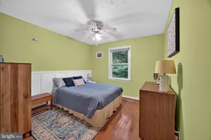 911 12th St, Pasadena, MD 21122 - Photo 18