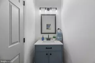 29 Patapsco Rd, Linthicum Heights, MD 21090 - Photo 22