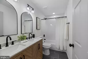 29 Patapsco Rd, Linthicum Heights, MD 21090 - Photo 20