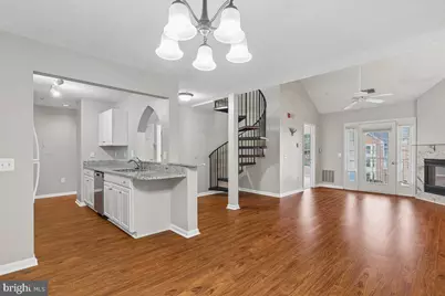 2000 Phillips Terrace #9, Annapolis, MD 21401 - Photo 6