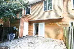 1107 Commanders Way S, Annapolis, MD 21409 - Photo 32