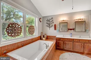764 N Riverside Dr, Crownsville, MD 21032 - Photo 28