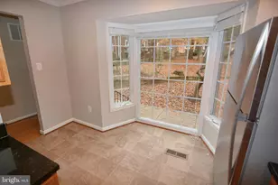 1666 Albermarle Dr, Crofton, MD 21114 - Photo 4