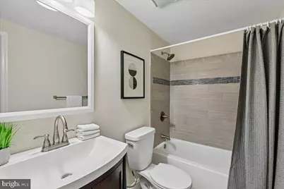 754 Hyde Park Drive, Glen Burnie, MD 21061 - Photo 22