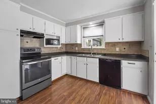 1608 Severn Rd, Severn, MD 21144 - Photo 8