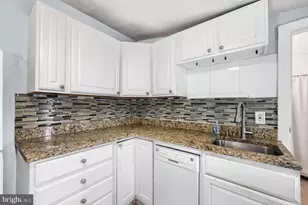 753 202nd St, Pasadena, MD 21122 - Photo 10