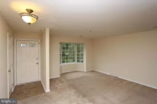 1913 Pawlet Dr, Crofton, MD 21114 - Photo 2