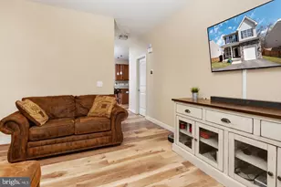 130 Pineview Ave, Severna Park, MD 21146 - Photo 2
