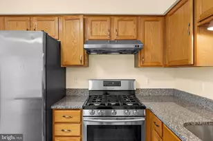 720 Pine Drift Dr, Odenton, MD 21113 - Photo 12