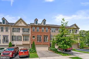 858 Nancy Lynn Ln, Arnold, MD 21012 - Photo 1