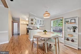 172 B Sonnys Ct, Lothian, MD 20711 - Photo 8
