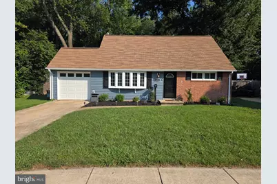 132 N Meadow Drive, Glen Burnie, MD 21060 - Photo 2