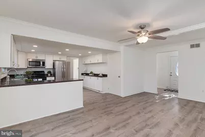 402 S Cherry Grove Avenue, Annapolis, MD 21401 - Photo 16