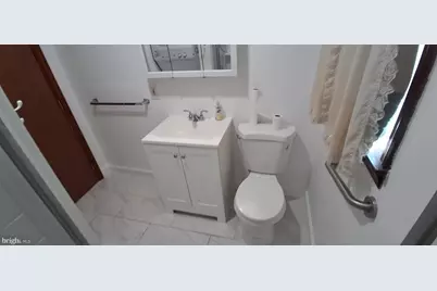 202 Cross Street, Brooklyn, MD 21225 - Photo 16