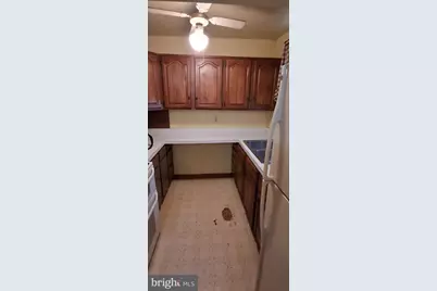 202 Cross Street, Brooklyn, MD 21225 - Photo 10