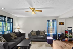 3413 Halifax Ct, Pasadena, MD 21122 - Photo 4