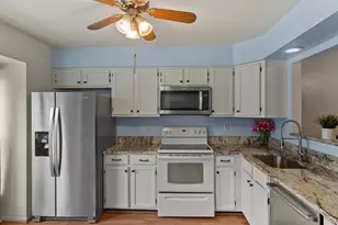 629 Lions Gate Ln, Odenton, MD 21113 - Photo 6