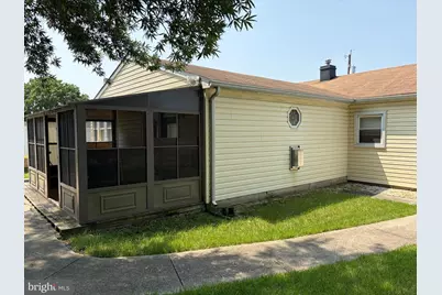 105 Garrett Road, Glen Burnie, MD 21060 - Photo 2
