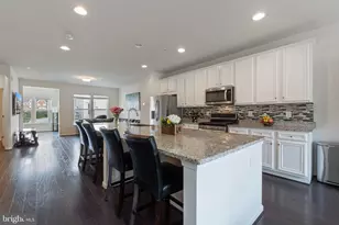 7813 Bakers Creek Ln, Hanover, MD 21076 - Photo 2