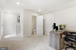6815 Winterhill Ln, Glen Burnie, MD 21060 - Photo 30